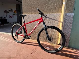Bicicleta Specialized Rockhopper Rossa
