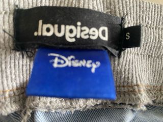 Pantalón vaquero combinado