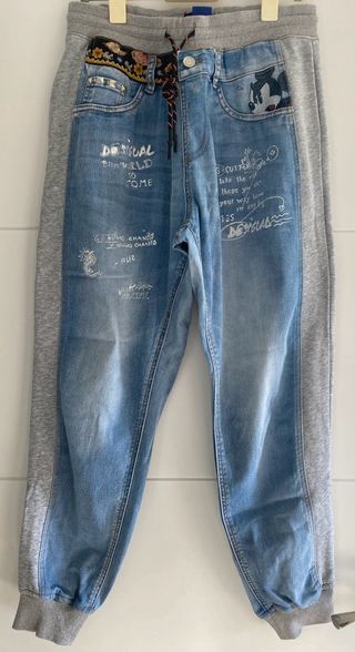 Pantalón vaquero combinado