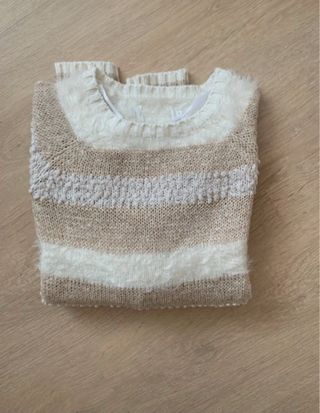 Jersey Zara beige y blanco
