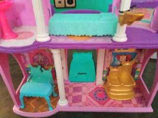 Casa Enchantimals como nueva
