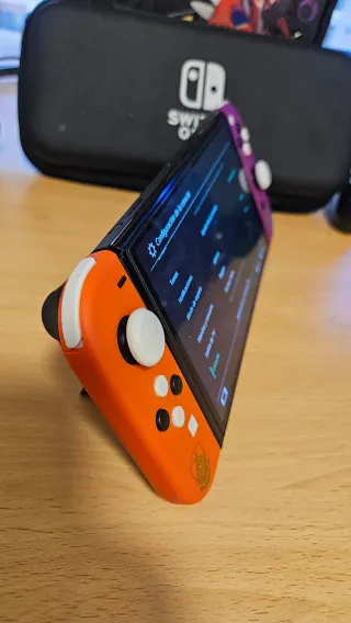 Nintendo Switch OLED Edizione Pokémon
