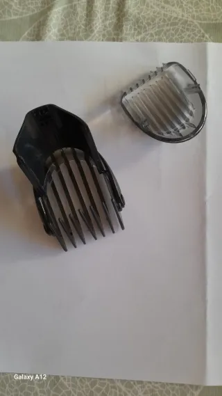 Peines para cortapelos (negro y plateado)