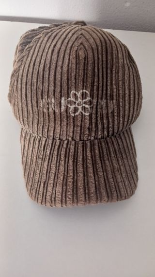 Gorra marca GURU antigua