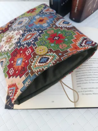 Funda de libro étnica
