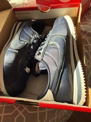 Nike Cortez Azul satén