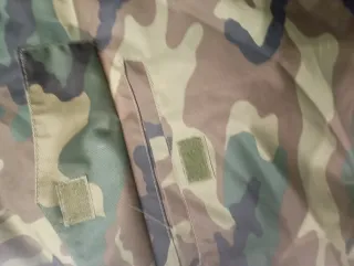 Chaqueta militar tres cuartos camuflaje