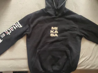 Sudadera Mikasa Attack on Titan