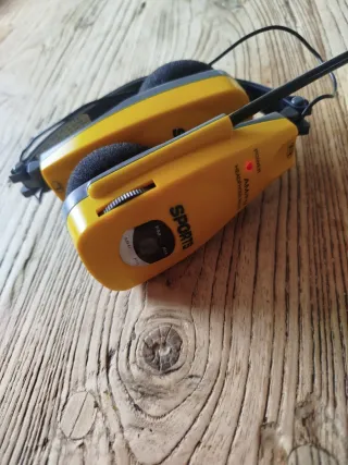 Cascos Sports Vintage con Radio AM/FM