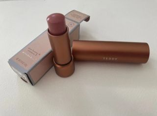 Labial protector RITUALS color marrón