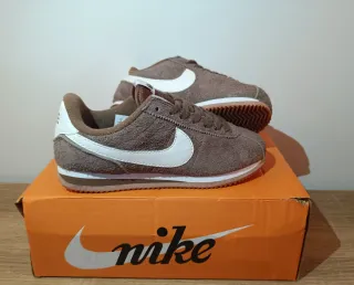 Nike Cortez