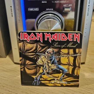 Minidisc único Iron Maiden "Piece of Mind"