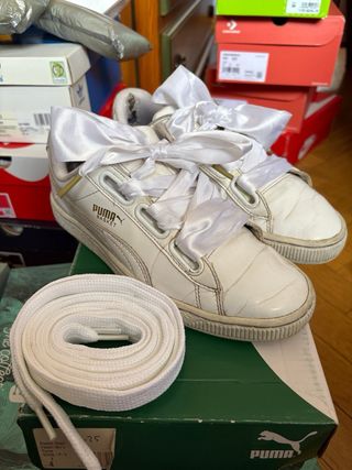 Zapatillas Puma Basket Heart Patent Blancas