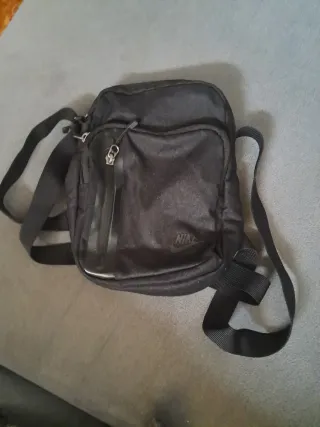 Bandolera Nike Negra