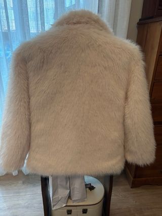 Chaqueta pelo, talla L con etiqueta, a estrenar