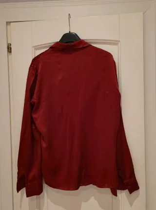 Completo top camicia seta Mango rosso