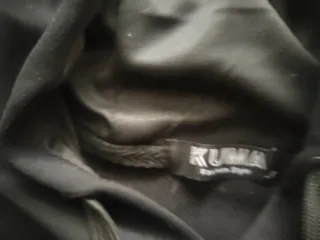 Sudadera Negra con Logo