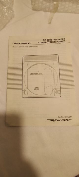 CompactDisc  Realistic CD-3200 con altavoces 1989