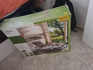 Tumbona plegable beige y gris