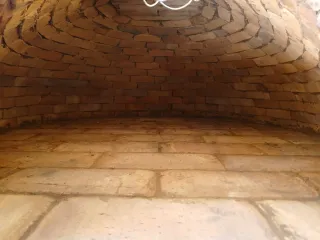 Horno de barro artesanal