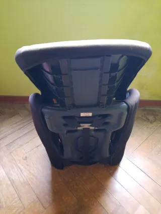 Silla de coche Babyauto gris