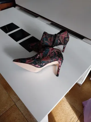 Botines estampados tacón