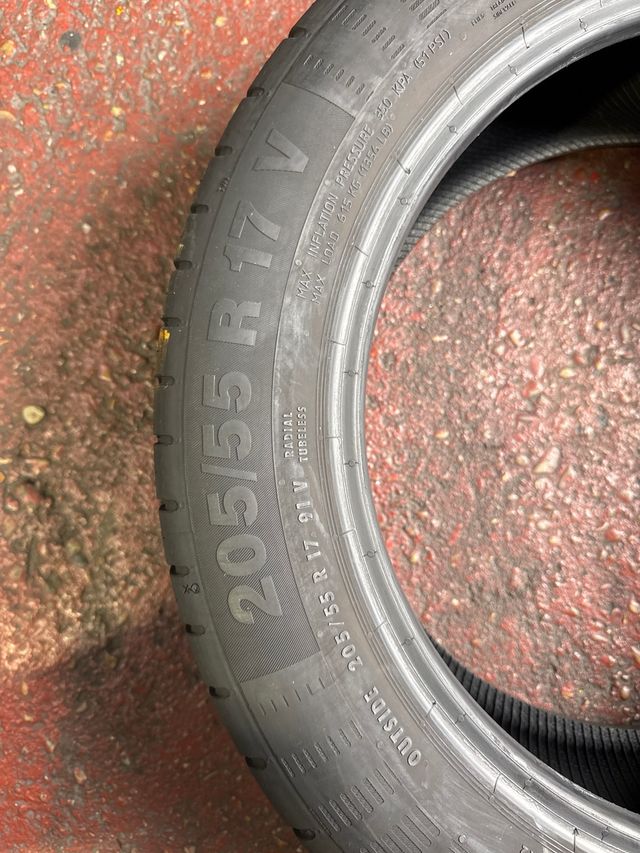 2 Neumáticos Continental 205/55R17 91V