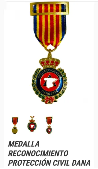 Condecoraciones  medallas militares todo tipo