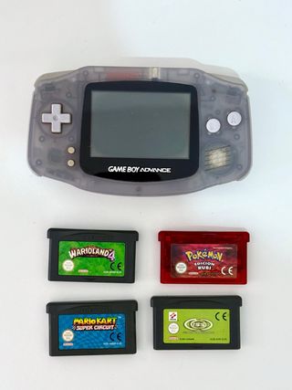 Nintendo Game Boy Advance + 4 Juegos