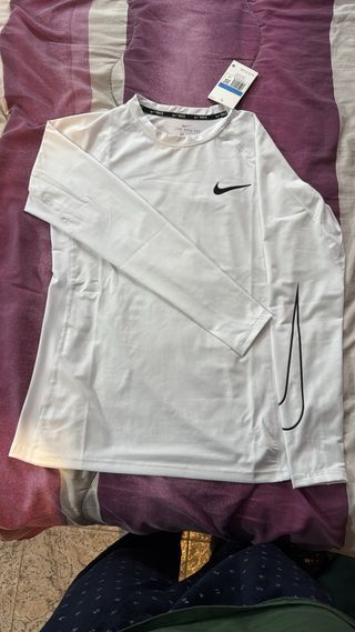 Térmica Nike Blanca Manga Larga NUEVA A ESTRENAR