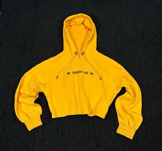 Sudadera Bershka cropped amarilla Talla M
