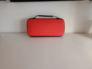 Funda Nintendo Switch Roja
