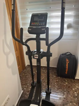 Elíptica BH ZK 900