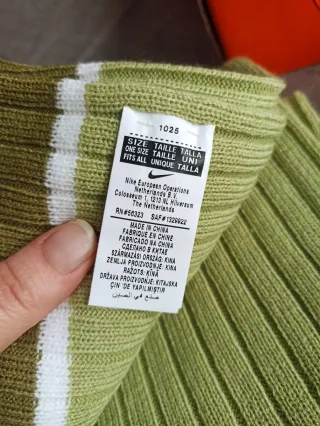 Conjunto Nike Gorro, Guantes y Bufanda Infantil