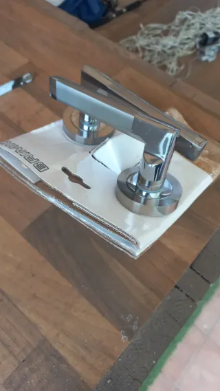 Manilla puerta Brímic