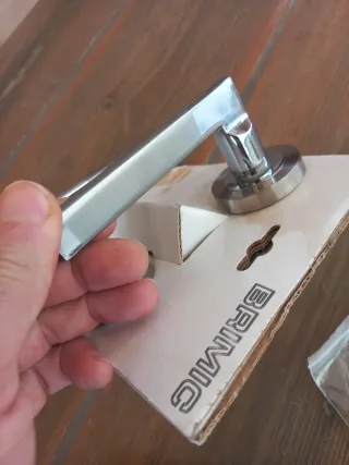 Manilla puerta Brímic