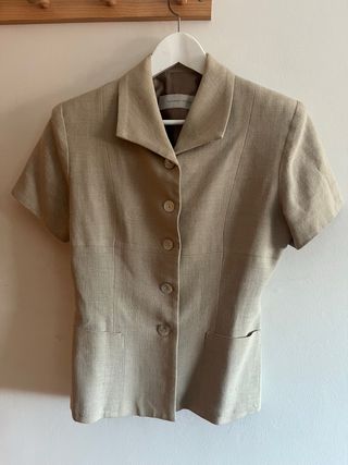 Chaqueta corta beige talla M (38-40)