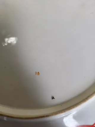 Plato decorativo porcelana antiguo