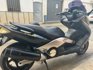 Yamaha TMAX 500