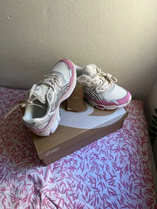 Asics Gel-NYC Pink/White