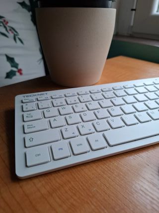 Mini tastiera e mouse wireless Tecknet