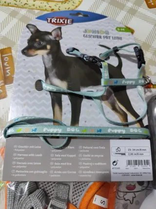 Trixie pettorina e spazzola per cani/gatti