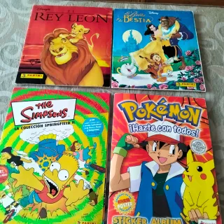 4 Álbumes de Cromos Disney y Pokémon de los 90.