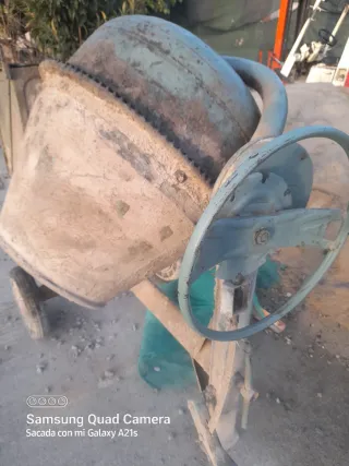 Hormigonera Armegona