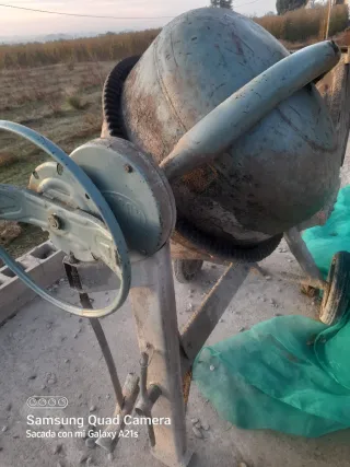 Hormigonera Armegona