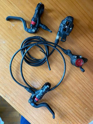 Frenos Fórmula CR1 Manetas y Pistones