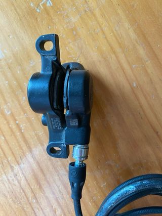 Frenos Fórmula CR1 Manetas y Pistones