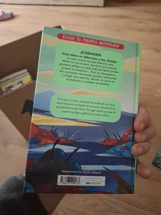 Elige tu propia aventura - Más allá del espacio...