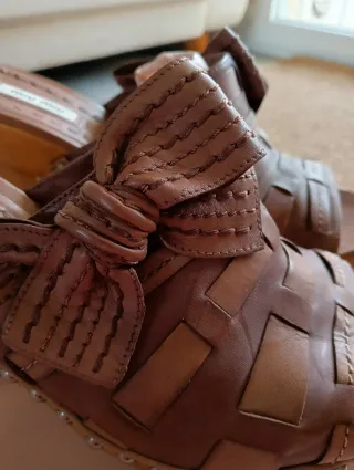 Miu Miu Zapatos Tacón Marrones