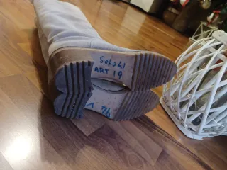 Stivali alti donna beige